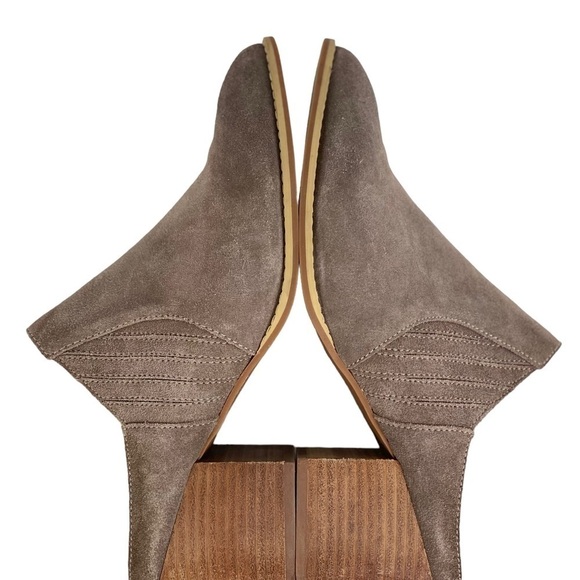 Seychelles Block Heel Suede Mules - Picture 4 of 8